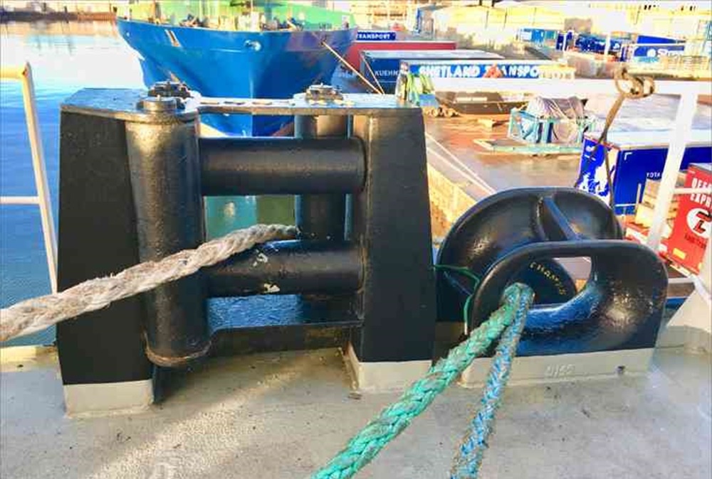 Marine FairLead：機能、建設、タイプの選択ガイド